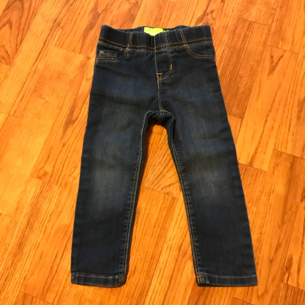 Old Navy Skinny Jeans Size 2T 💕